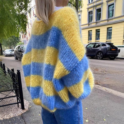 Women's Loose Gradient Stripes Contrast Color Crew Neck Pullover Sweater