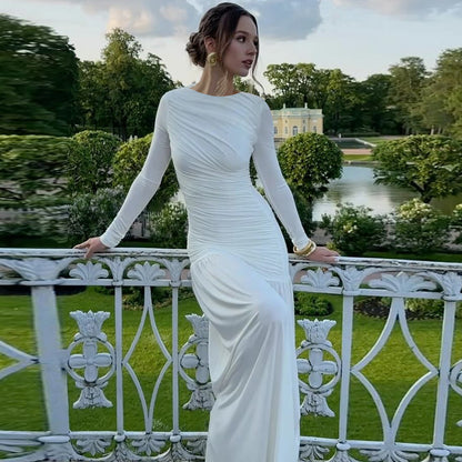 Women's Solid Color Fashion Slim-fit Pleated Round-neck Long-sleeved Dress